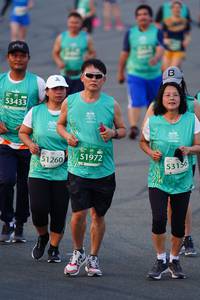 BIB: 53433, 51972, 51260, 53156
                            <button type="button" onclick="openModal(10520074)" class="btn btn-primary btn-sm float-right btn-popup" data-toggle="modal" data-target=".modal-high-quality">
                        <i class="fas fa-shopping-cart"></i> Add to Cart
                    </button>
                                            <button type="button" onclick="isThisMe(10520074, true)" class="btn btn-success btn-sm float-right btn-popup btn-isme hidden" data-toggle="tooltip" data-placement="bottom" title="นี่คือรูปของคุณใช่ไหม คลิกที่นี่เพื่อเอาเข้าอัลบั้ม">
                        <i class="fas fa-plus"></i> Add to album
                    </button>
                    <button type="button" onclick="isThisMe(10520074, false)" class="btn btn-warning btn-sm float-right btn-popup btn-isnotme hidden">
                        <i class="fas fa-ban"></i> Remove from album
                    </button>